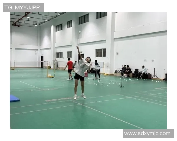 西安羽毛球队耐力训练创新引发热议助力竞技水平提升